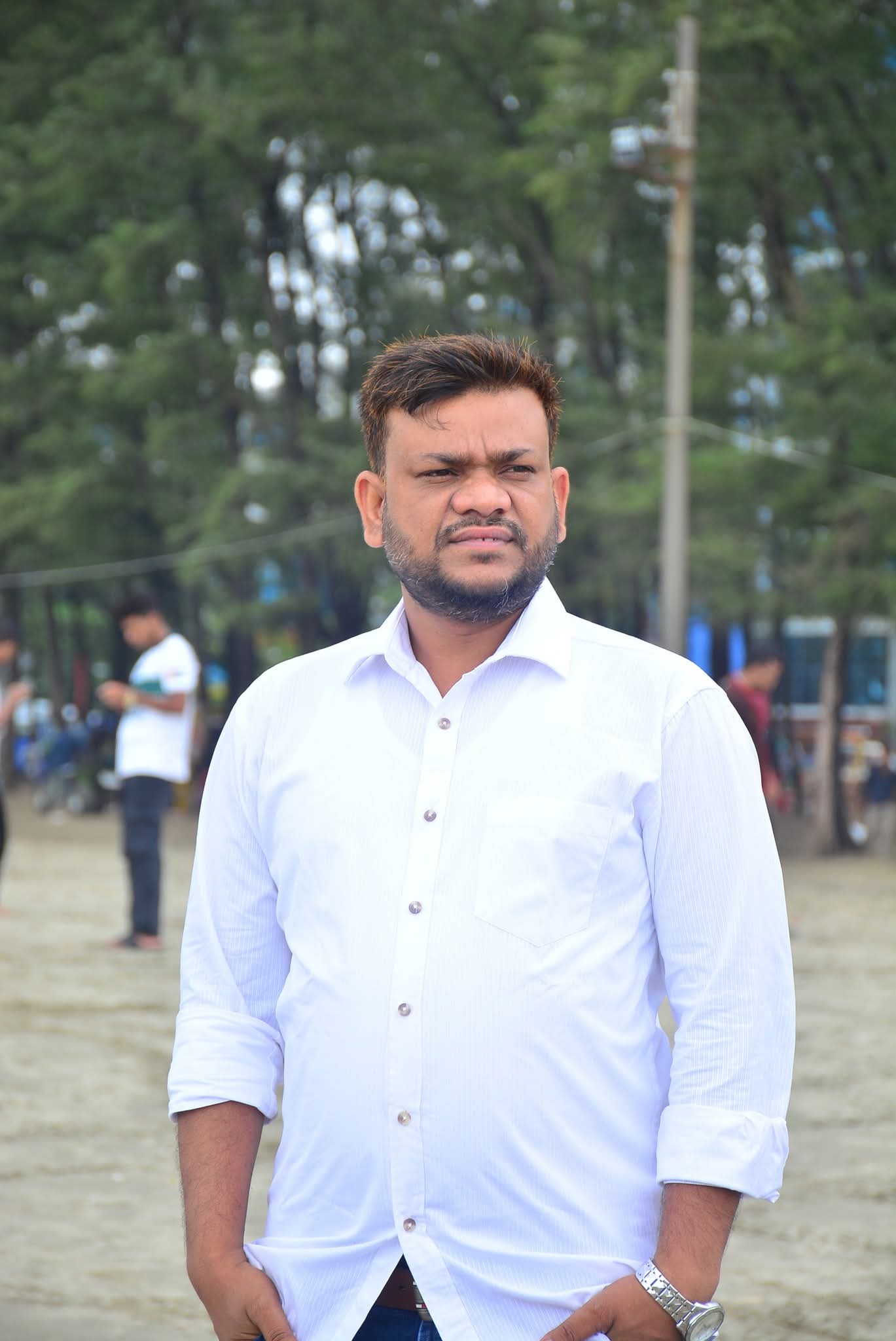 ঢাকা-৮ আসনের স্বতন্ত্র প্রার্থী ওসমান হাদির ওপর হামলার নিন্দা জানালেন নারায়ণগঞ্জের স্বেচ্ছাসেবক দল নেতা নাজমুল হাসান বাবু
