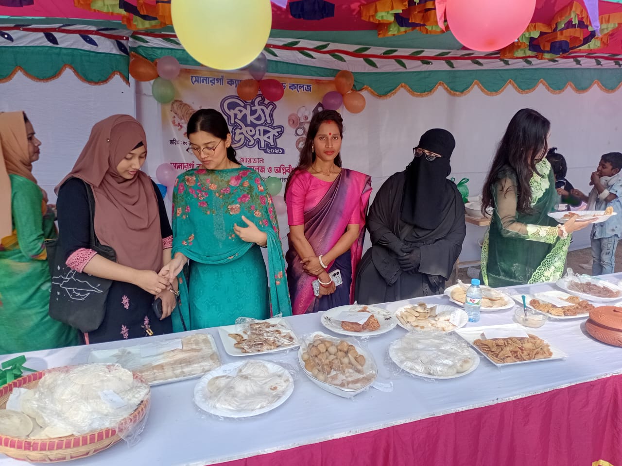 ঐতিহ্যবাহী সোনারগাঁয়ে আনন্দময় পিঠা উৎসব অনুষ্ঠিত