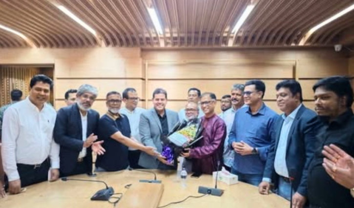 নাসিক, জেলা পরিষদ ও উন্নয়ন কর্তৃপক্ষের শীর্ষ কর্মকর্তাদের নারায়ণগঞ্জ চেম্বারের গণসংবর্ধনা