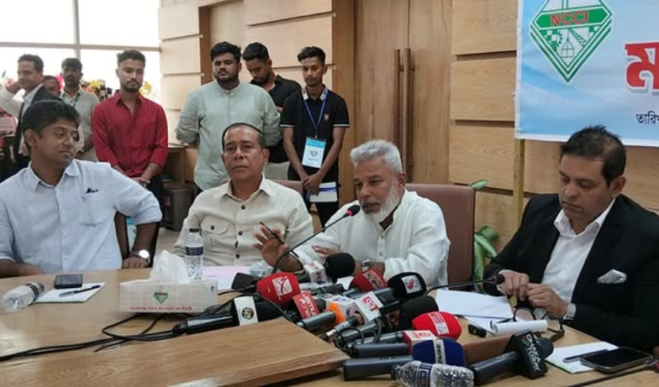 নারায়ণগঞ্জের উন্নয়নে পাঁচ সংসদ সদস্যকে এক হয়ে কাজ করার আহ্বান আজহারুল ইসলাম মান্নানের