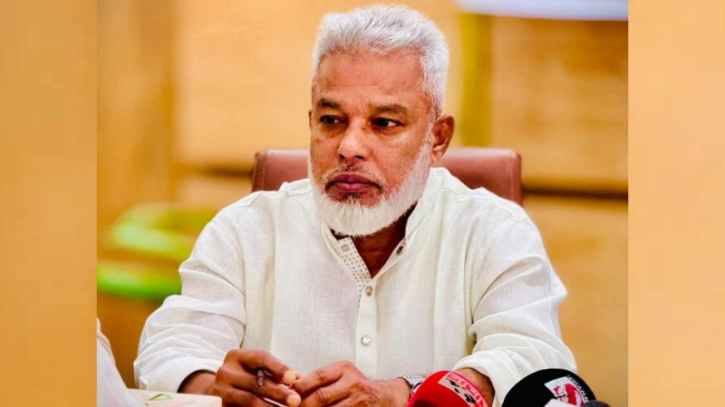 ‘অবৈধ গ্যাস সংযোগের দায়ে তিতাস কর্মকর্তাদের আগে পিটানো উচিত’: আইনশৃঙ্খলা সভায় এমপি মান্নান