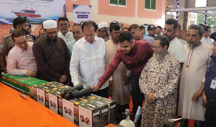 দুর্যোগ মোকাবিলায় উদ্ধারকারী  স্পিডবোট পেলো ১২ টি উপকূলীয় জেলা