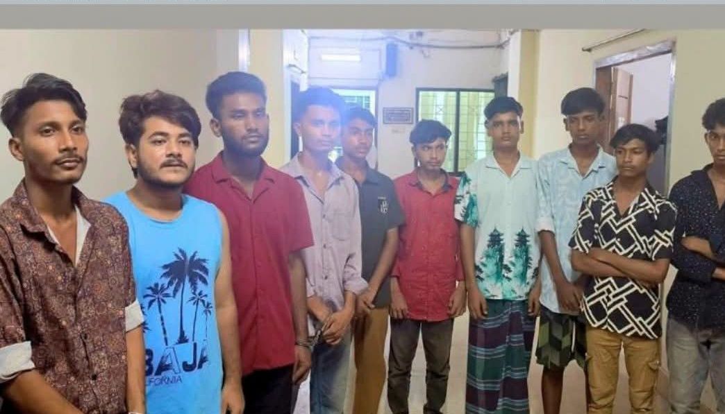 ফতুল্লায় আজমেরী ওসমানের অনুসারীদের ঝটিকা মিছিলের চেষ্টা: গ্রেপ্তার ১০