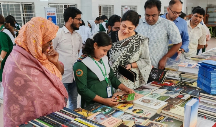 মর্গ্যান গার্লস স্কুলে দুই দিনব্যাপী বইমেলা শুরু