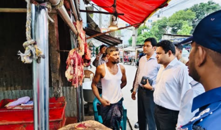 রূপগঞ্জে নিবন্ধনহীন ৬ মাংস ব্যবসায়ীকে জরিমানা