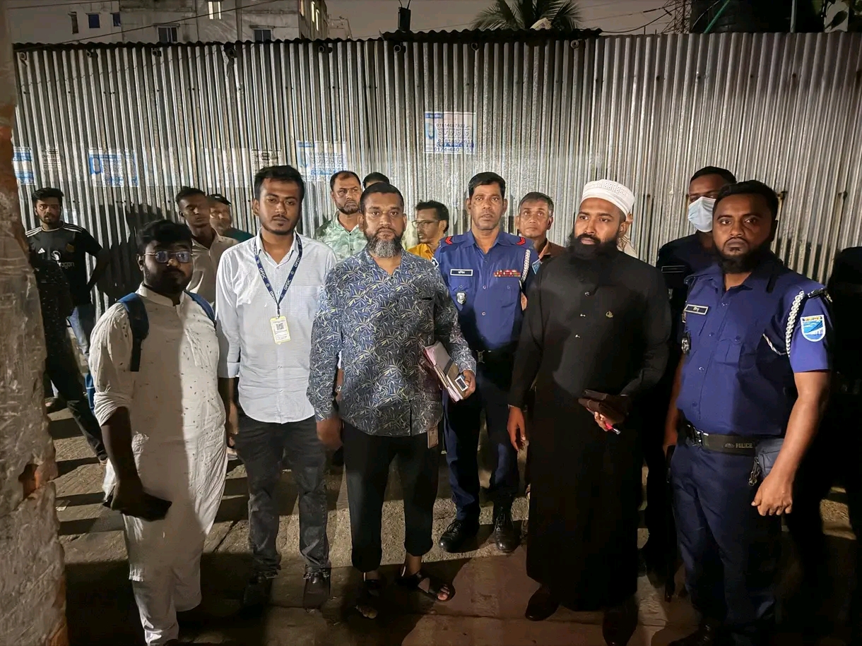 সিদ্ধিরগঞ্জে অবৈধ বিদ্যুৎ ব্যবহারে ৪ মামলা, ৪ লাখ টাকা জরিমানা