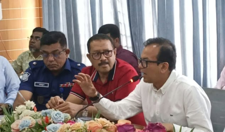 ২৪ ঘণ্টার মধ্যে বক্তাবলীতে অবৈধ বালু উত্তোলন বন্ধের দাবি রিয়াদ চৌধুরীর